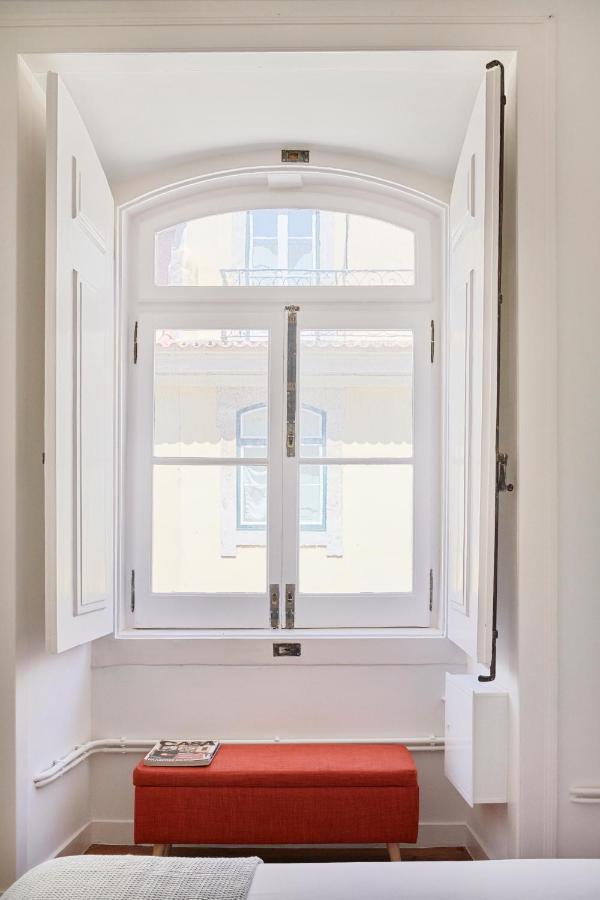 Sunny Pink Street Historical Apt, By Timecooler Lisboa المظهر الخارجي الصورة
